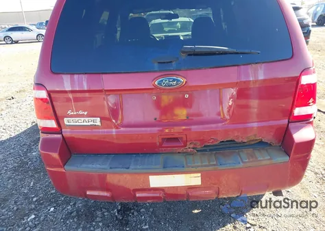 2011 Ford Escape Xlt из США, поврежденный, VIN 1FMCU0D74BKC03078